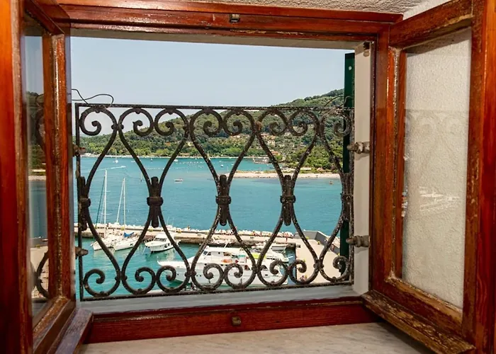 Appartement Penthouse With A Dream Sea View In Porto Venere