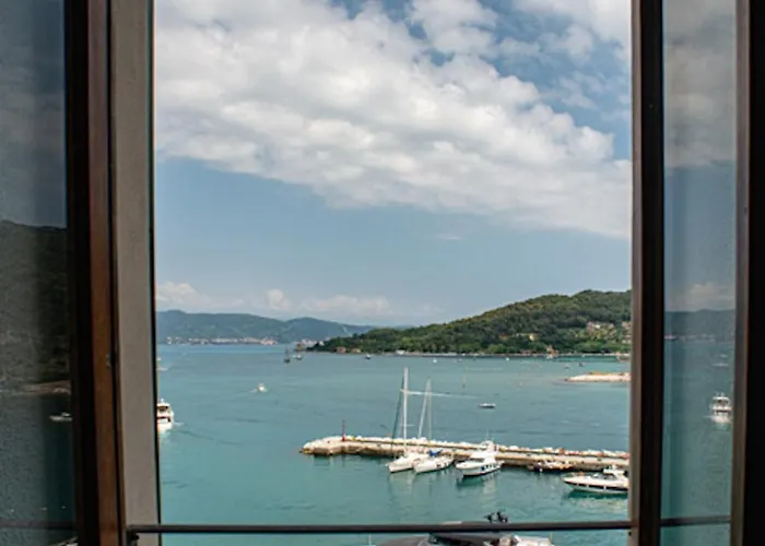 Penthouse With A Dream Sea View In Appartement Porto Venere