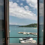 Penthouse With A Dream Sea View In Апартаменты Портовенере